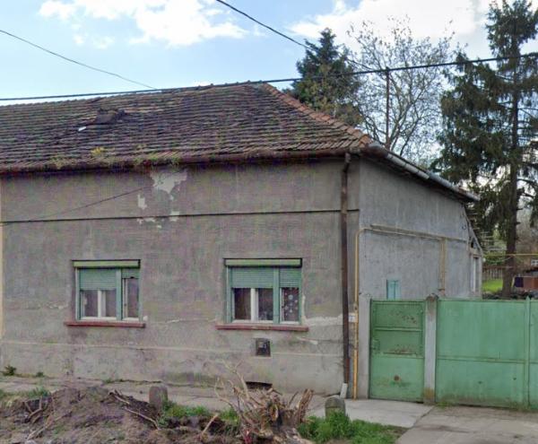 Medgyesegyháza, Hősök utca 10.: lakóház · 644 000 Ft – árverés