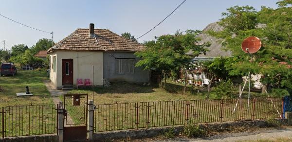 Felsőnyék, Marx körút 29: lakóház · 245 000 Ft – árverés