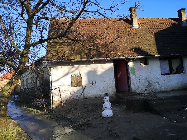 7544 Szabás, Hársfa utca 21.: lakóház · 500 000 Ft – ingatlanárverés