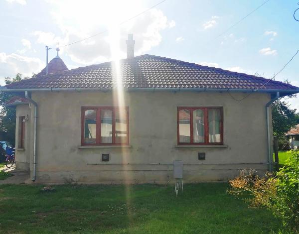 Püspökladány, Móricz Zs. utca 70.: lakóház · 525 000 Ft – árverés