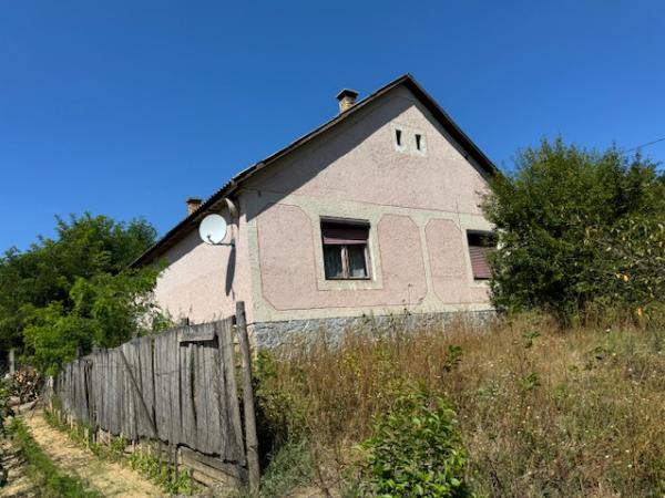 4351 Vállaj, Arany utca 15.: lakóház · 700 000 Ft – ingatlanárverés