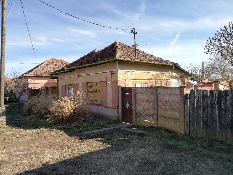 5662 Csanádapáca, Ady Endre utca 43.: 1 050 000 Ft – ingatlanárverés