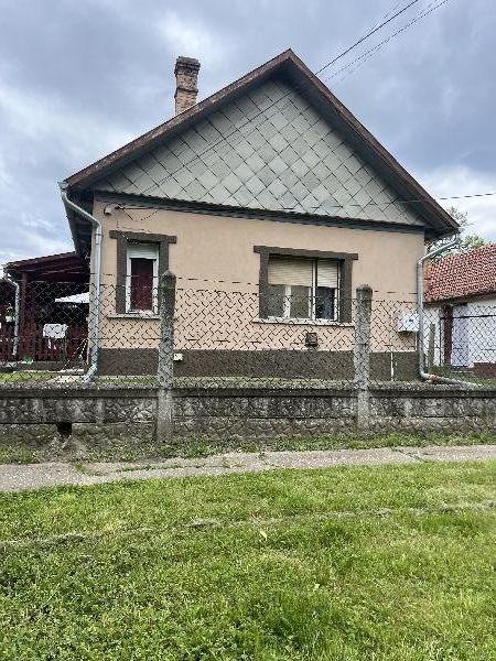 Tápiógyörgye, Dózsa György út 31.: lakóház · 2 625 000 Ft – árverés