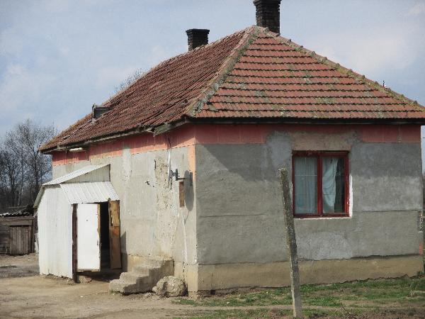 Tuzsér, Dózsa Gy. utca 144.: lakóház · 128 571 Ft – árverés