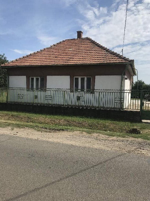 Karácsond, Kossuth Lajos út 23: lakóház · 2 250 000 Ft – árverés