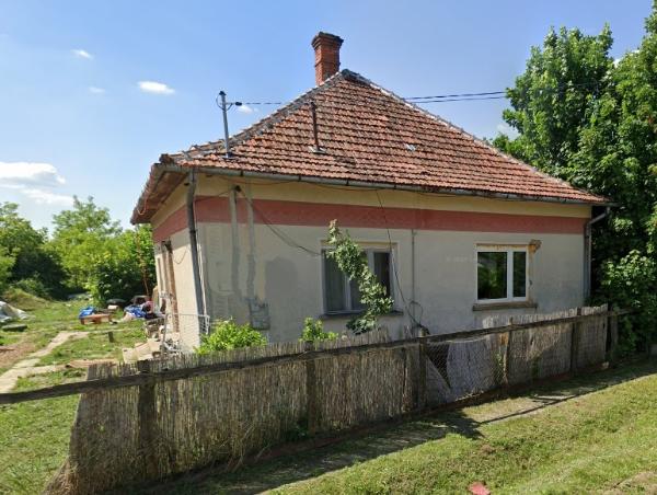 5062 Kőtelek, Fiumei út 14.: lakóház · 5 500 000 Ft – ingatlanárverés