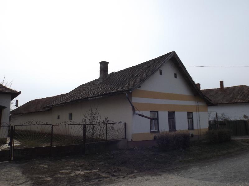 5331 Kenderes, Szent István út 63.: 1 350 000 Ft – ingatlanárverés