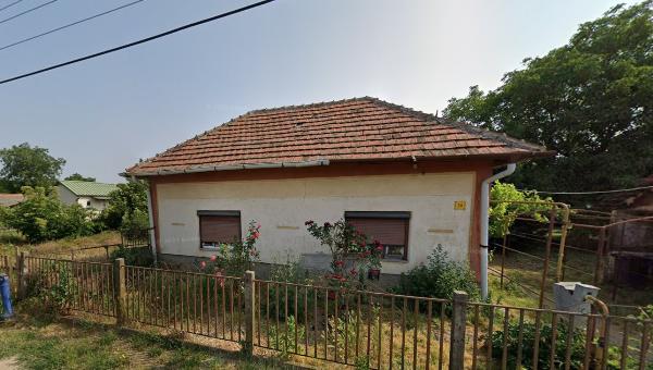 Tiszaföldvár, Ókincsem I. út 70.: lakóház · 656 250 Ft – árverés