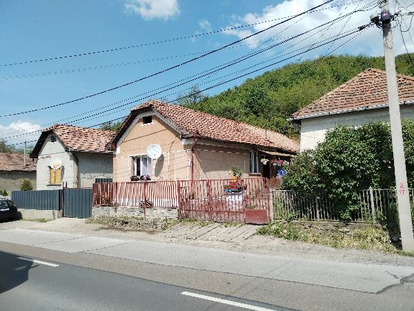 Ózd, Csépány út 274.: lakóház · 390 000 Ft – árverés