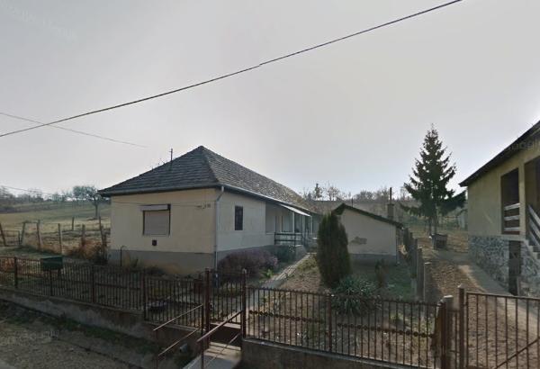 Nemti, Dózsa út 11