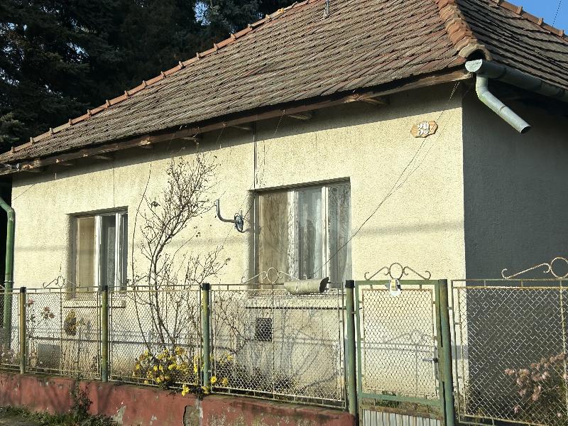 Letkés, Kossuth utca 39: lakóház · 7 120 000 Ft – árverés