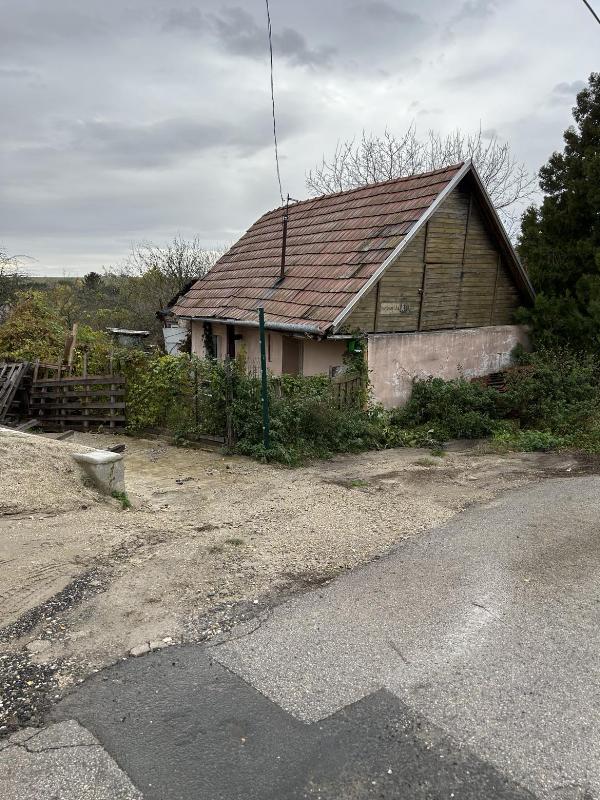 Tinnye, Széchenyi utca 28.: lakóház · 1 312 500 Ft – árverés