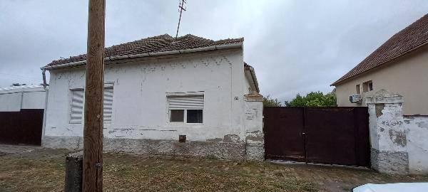 Bácsalmás, Kossuth Lajos utca 143.: lakóház · 487 500 Ft – árverés