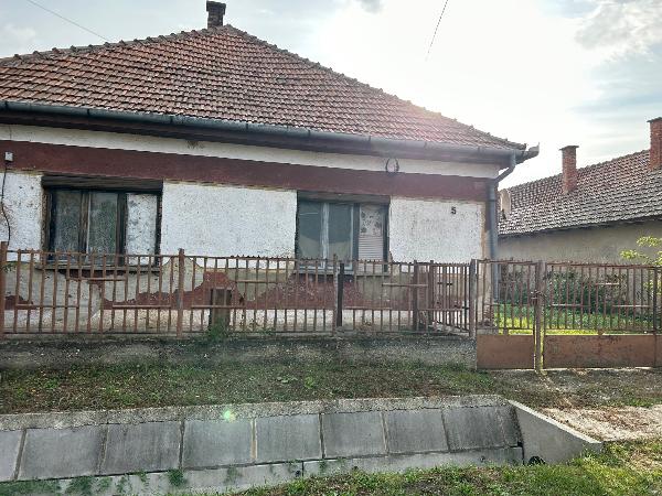 Tiszacsermely, Rákóczi Ferenc utca 5.: lakóház · 500 000 Ft – árverés
